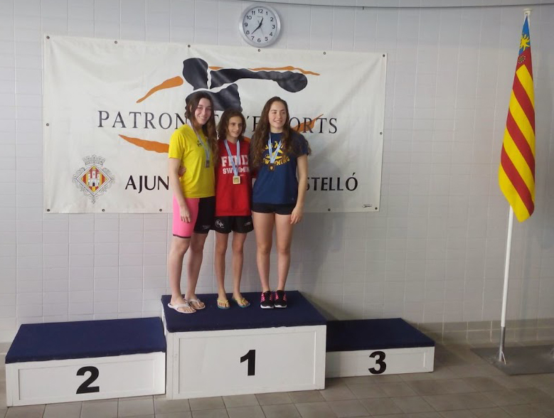 090315-maria-soto-se-proclama-campeona-autonomica-de-natacion