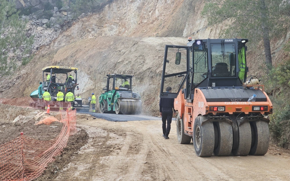 REVISIÓN DE OBRAS Y SEGUIMIENTO DE TRABAJOS EN EL VIEJO TERMINO