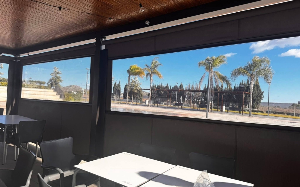 NUEVA PÉRGOLA EN PLAZA DE LA CONCORDIA