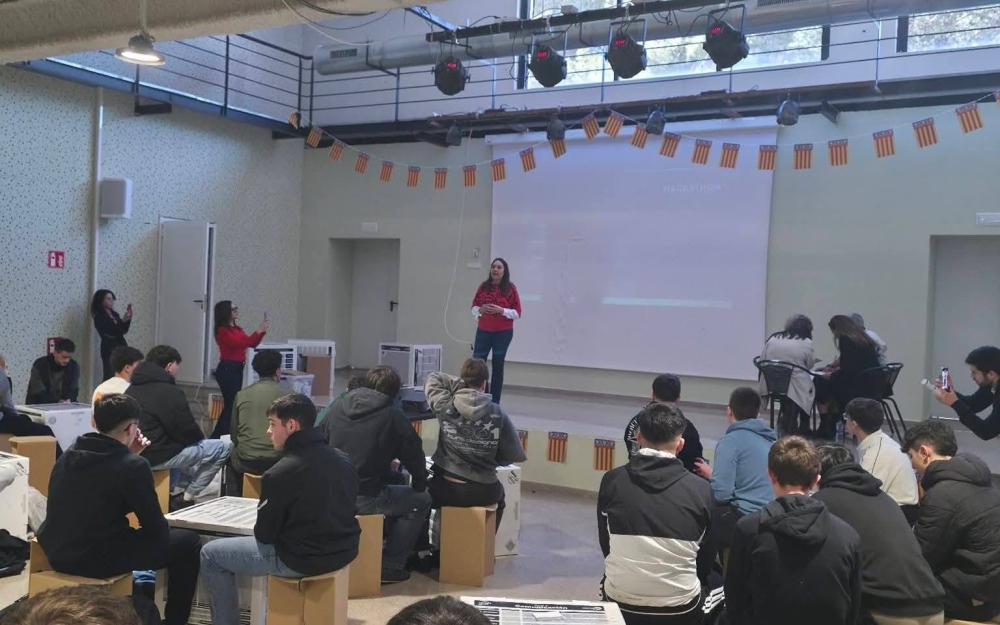LORIGUILLA, REFERENTE DEL EMPRENDIMIENTO JUVENIL EN LA COMARCA CON LA CELEBRACIÓN DEL HACKATON.