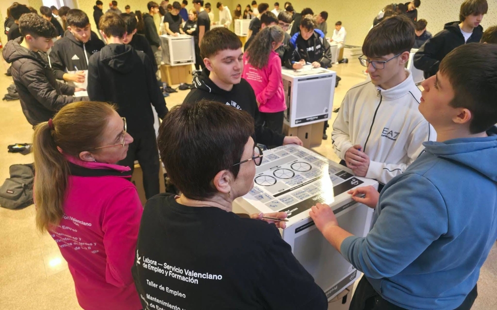 LORIGUILLA, REFERENTE DEL EMPRENDIMIENTO JUVENIL EN LA COMARCA CON LA CELEBRACIÓN DEL HACKATON.