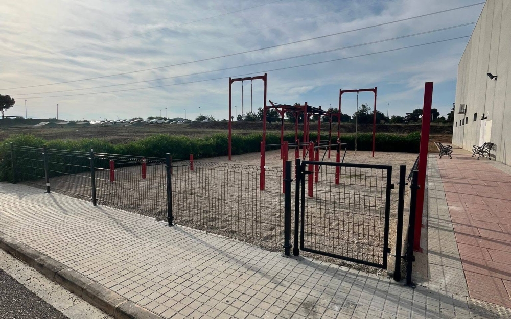 NUEVO VALLADO PARA EL PARQUE DE CALISTENIA