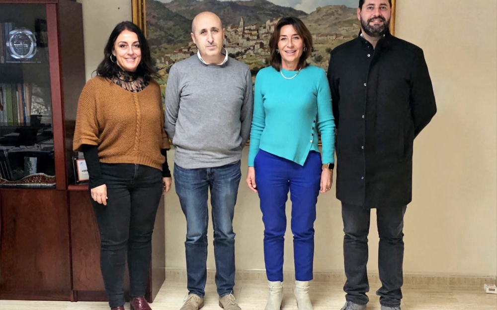 VISITA DEL PRESIDENTE DE LA CHJ