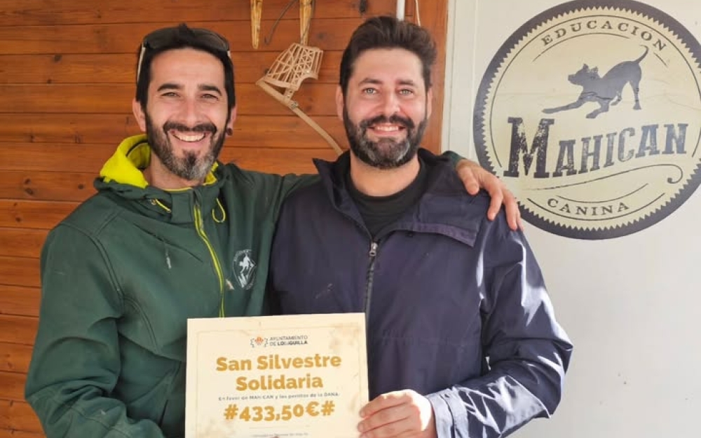 Entrega de donaciones perros DANA